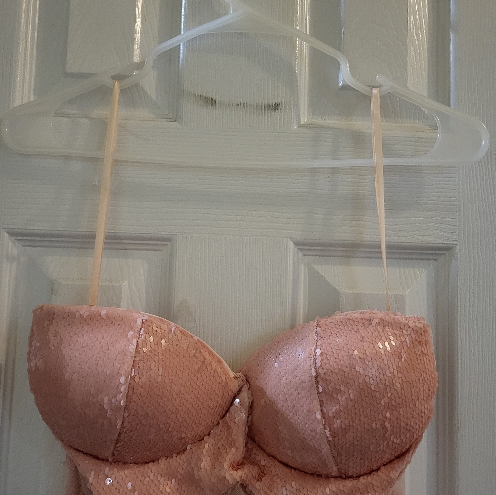 Party dress size M ( Color Peach) - Picture 8 of 9
